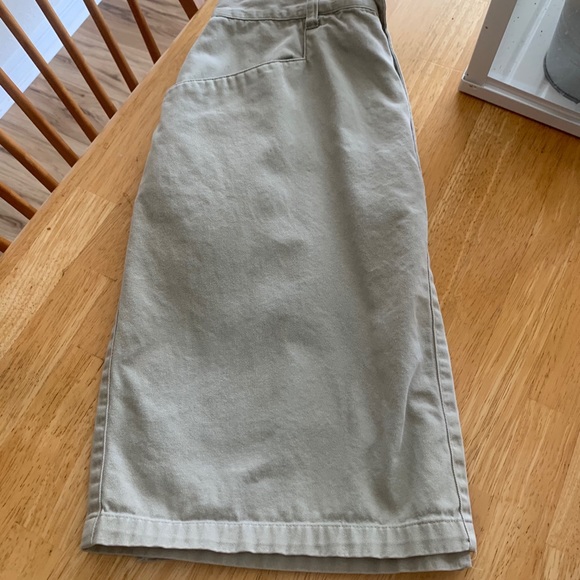 Khaki skirt!! - Picture 6 of 6